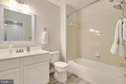 924 4th Street SE, Washington, DC 20003 - Photo 16
