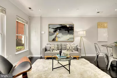 924 4th Street SE, Washington, DC 20003 - Photo 2