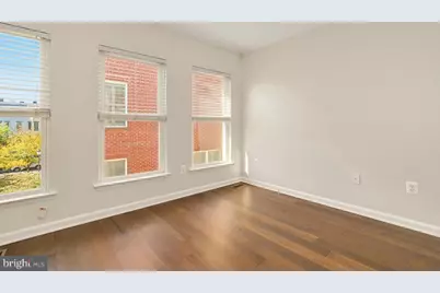 924 4th Street SE, Washington, DC 20003 - Photo 18