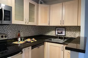 520 N St SW, Washington, DC 20024 - Photo 16