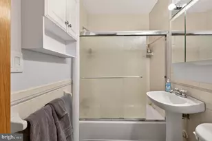 1860 Clydesdale Pl NW, Washington, DC 20009 - Photo 28