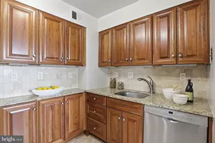 4301 Massachusetts Ave NW, Washington, DC 20016 - Photo 16