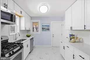 4029 Gault Pl NE, Washington, DC 20019 - Photo 8