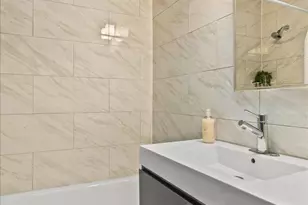 1722 Lang Pl NE, Washington, DC 20002 - Photo 30