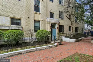 1437 Spring Rd NW, Washington, DC 20010 - Photo 2