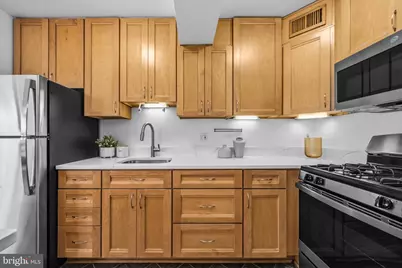 1801 Clydesdale Place NW #510, Washington, DC 20009 - Photo 6