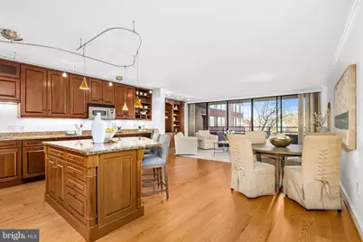 2555 Pennsylvania Avenue NW #409, Washington, DC 20037 - Photo 2