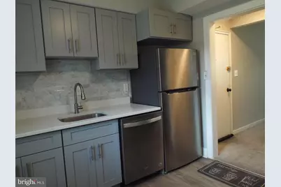 2111 Suitland Terrace SE #101, Washington, DC 20020 - Photo 8