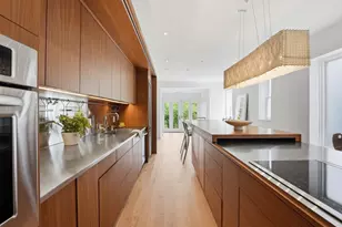 1845 Calvert St NW, Washington, DC 20009 - Photo 14