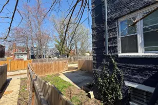 4636 Hillside Rd SE, Washington, DC 20019 - Photo 8