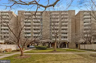 300 M St SW, Washington, DC 20024 - Photo 26