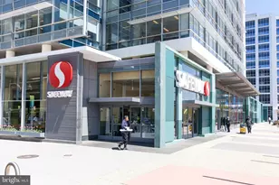 300 M St SW, Washington, DC 20024 - Photo 40