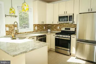 636 Kenyon St NW, Washington, DC 20010 - Photo 14