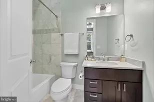 158 Bryant St NW, Washington, DC 20001 - Photo 18