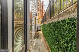 2630 39th St NW, Washington, DC 20007 - Photo 14