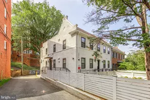 2630 39th St NW, Washington, DC 20007 - Photo 26