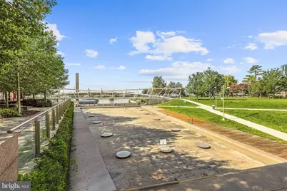 164 G Street SW #144, Washington, DC 20024 - Photo 60