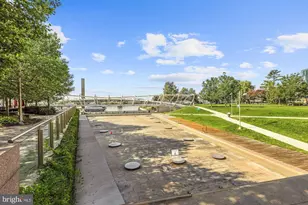 164 G St SW, Washington, DC 20024 - Photo 60