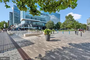 164 G St SW, Washington, DC 20024 - Photo 56