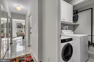 164 G St SW, Washington, DC 20024 - Photo 32