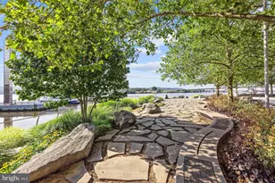 164 G St SW, Washington, DC 20024 - Photo 62