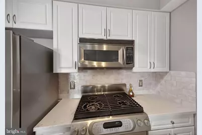 555 Massachusetts Avenue NW #1319, Washington, DC 20001 - Photo 12