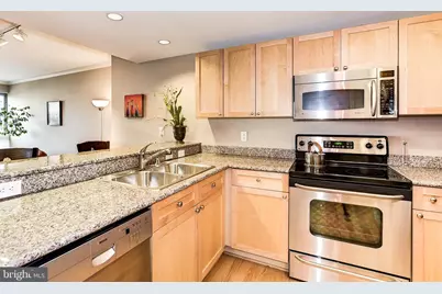777 7th Street NW #620, Washington, DC 20001 - Photo 6