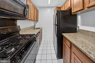 5406 Connecticut Ave NW, Washington, DC 20015 - Photo 4
