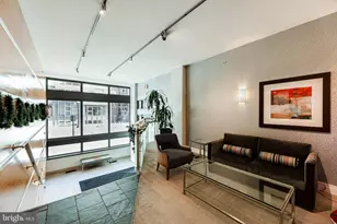 2120 Vermont Ave NW, Washington, DC 20001 - Photo 4