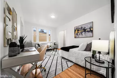 105 6th Street SE #205, Washington, DC 20003 - Photo 2