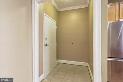 1401 Columbia Road NW #209, Washington, DC 20009 - Photo 2