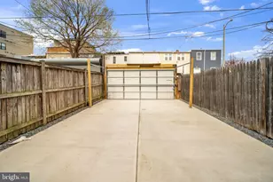 1118 Staples St NE, Washington, DC 20002 - Photo 28