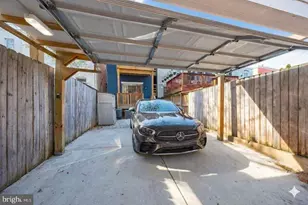 16 Q St NE, Washington, DC 20002 - Photo 28