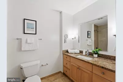 811 4th Street NW #402, Washington, DC 20001 - Photo 12
