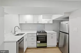 2388 Champlain St NW, Washington, DC 20009 - Photo 8