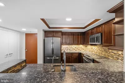 1275 25th Street NW #701, Washington, DC 20037 - Photo 4