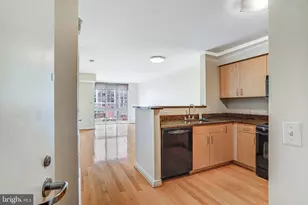 1000 New Jersey Ave SE, Washington, DC 20003 - Photo 1