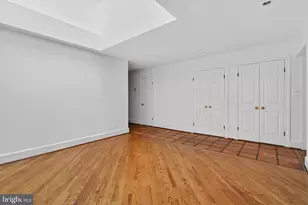 306 9th St SE, Washington, DC 20003 - Photo 12