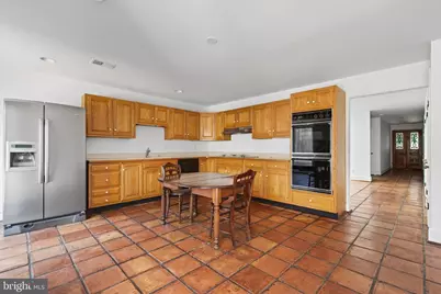 306 9th Street SE, Washington, DC 20003 - Photo 16