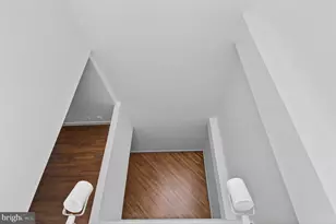 306 9th St SE, Washington, DC 20003 - Photo 46