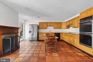 306 9th St SE, Washington, DC 20003 - Photo 10