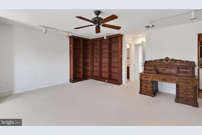 306 9th Street SE, Washington, DC 20003 - Photo 28