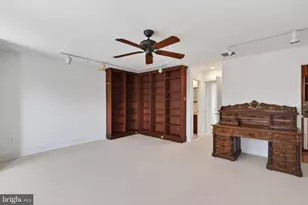 306 9th St SE, Washington, DC 20003 - Photo 28