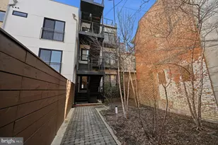 1465 Harvard St NW, Washington, DC 20009 - Photo 18