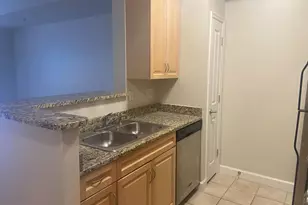 1111 25th St NW, Washington, DC 20037 - Photo 6