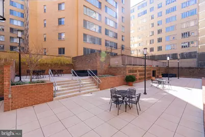 1718 P Street NW #611, Washington, DC 20036 - Photo 30