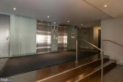 1718 P Street NW #611, Washington, DC 20036 - Photo 8