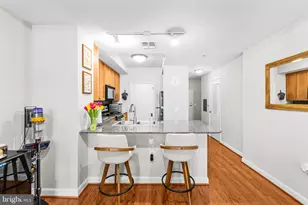 400 Massachusetts Ave NW, Washington, DC 20001 - Photo 4