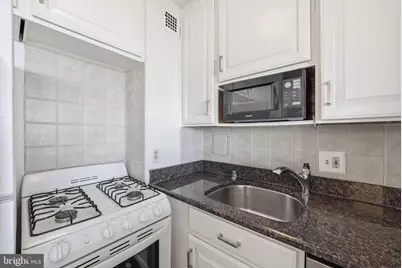 2800 Wisconsin Avenue NW #1001, Washington, DC 20007 - Photo 14