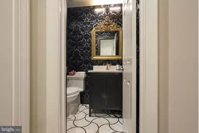 3332 Dent Place NW, Washington, DC 20007 - Photo 10